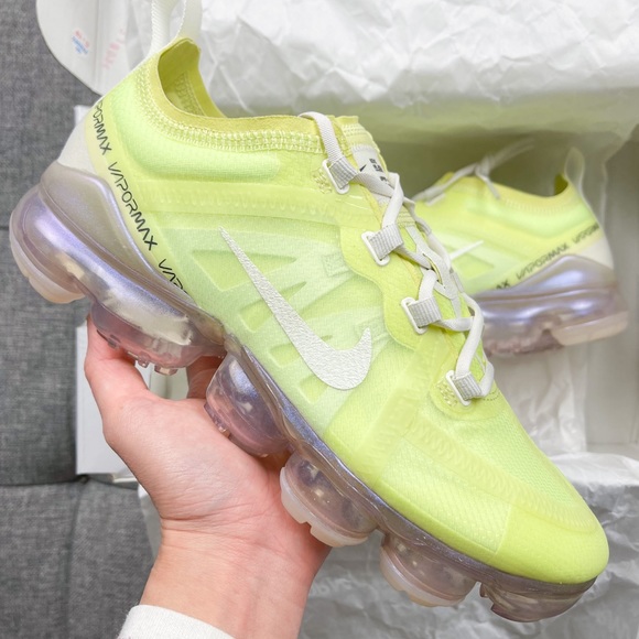 Nike Shoes - Nike air Vapormax 2019 yellow shoes 💛